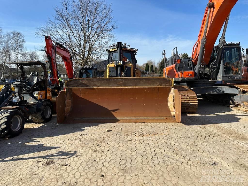 CAT D 7 E LGP Dozere Beltegående