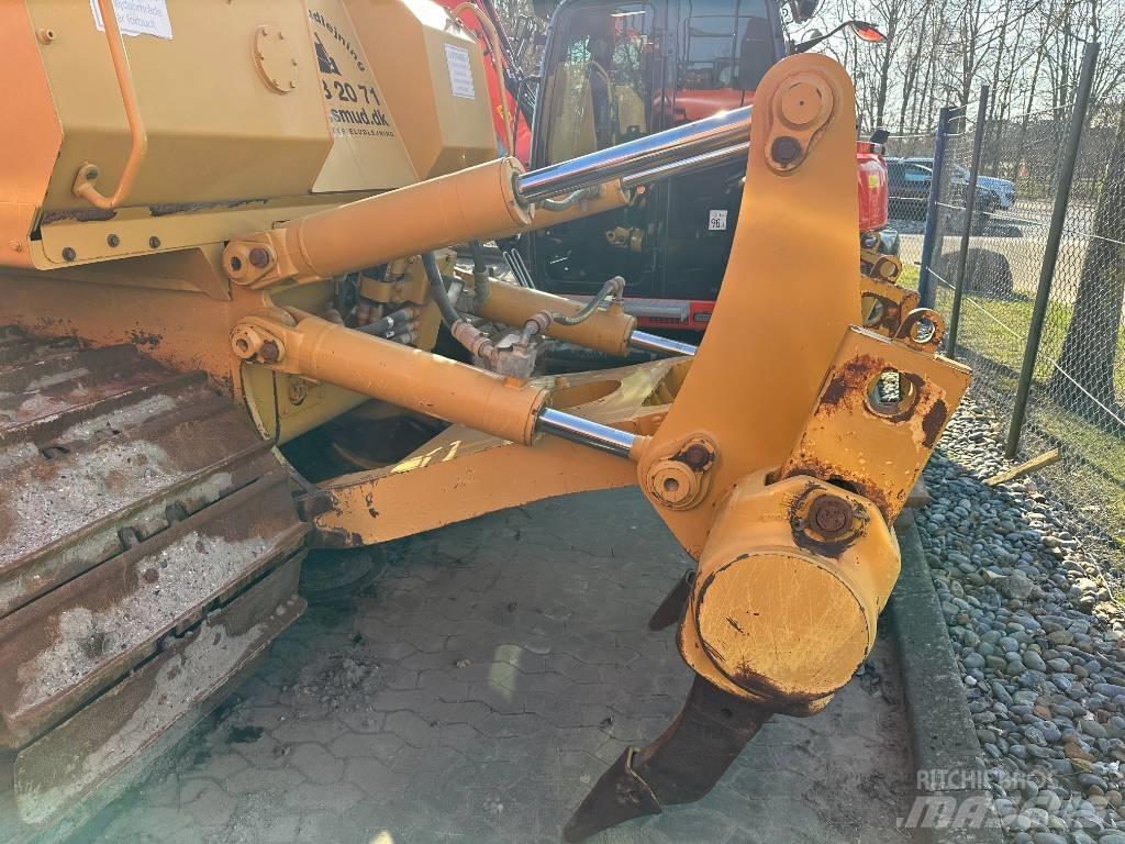CAT D 7 E LGP Dozere Beltegående