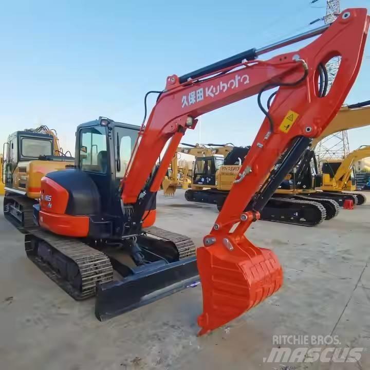 Kubota KX165 Beltegraver