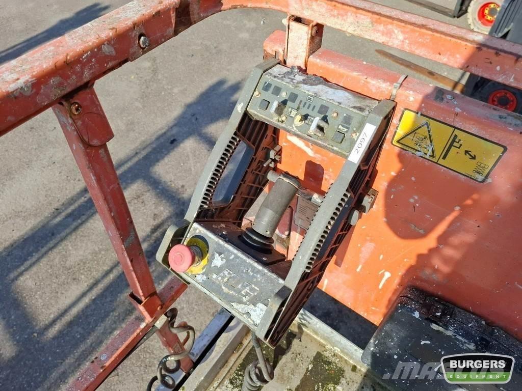 JLG 3246ES Sakselifter