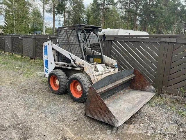 Bobcat 743 Kompaktlastere
