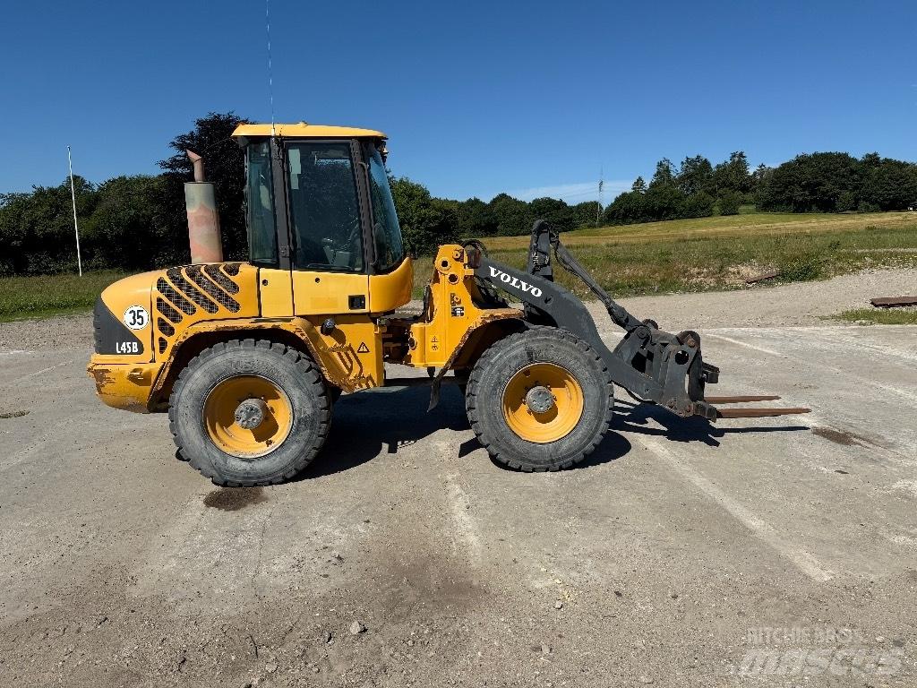 Volvo L 45 B Hjullastere
