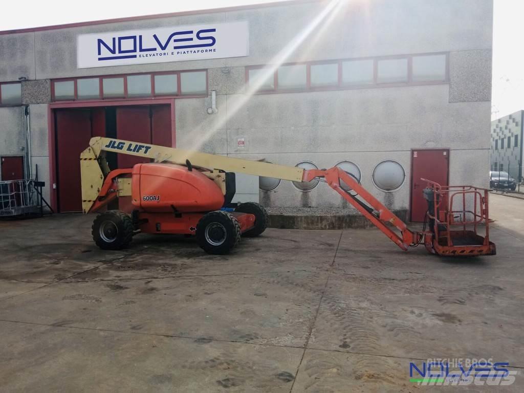 JLG 600AJ Leddede bomlifter