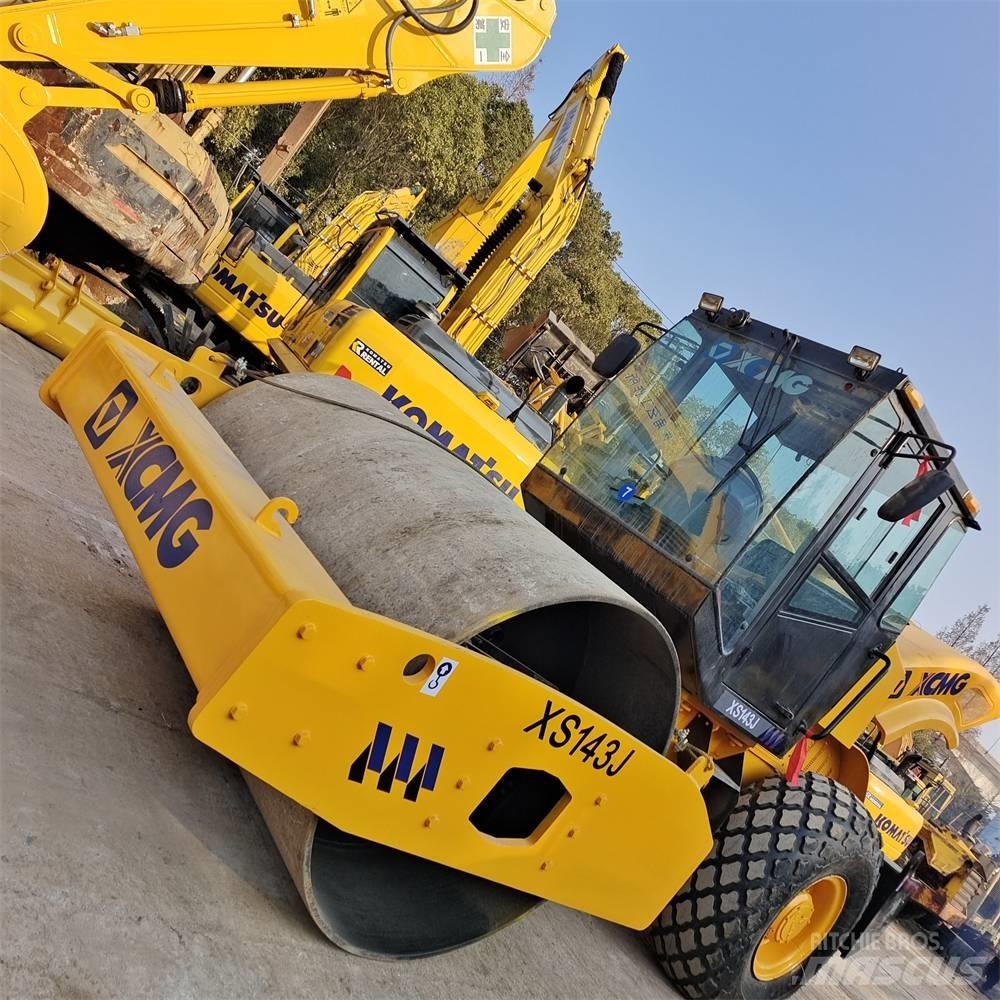 XCMG XS 142 J Valsetog