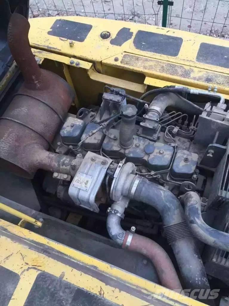 Komatsu pc200-7 Beltegraver