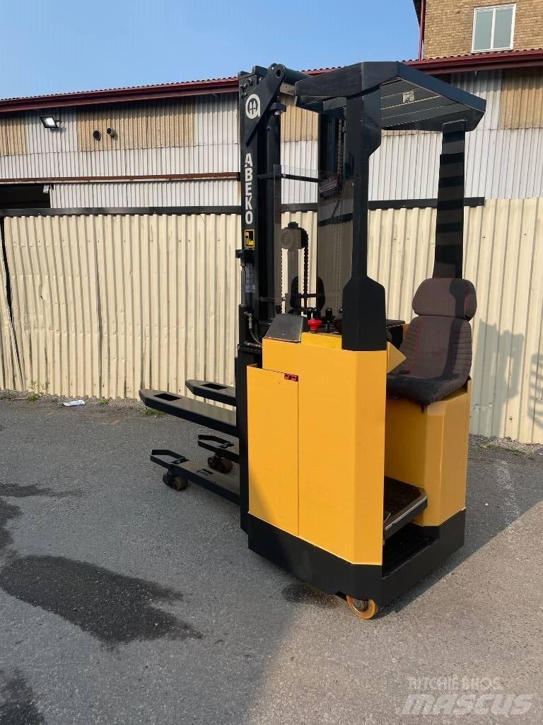 Abeko SKY16SV TFY Stablere