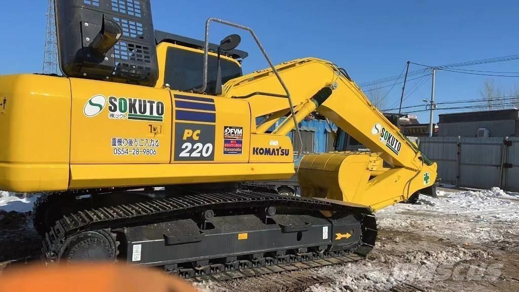 Komatsu PC 220-8 Beltegraver
