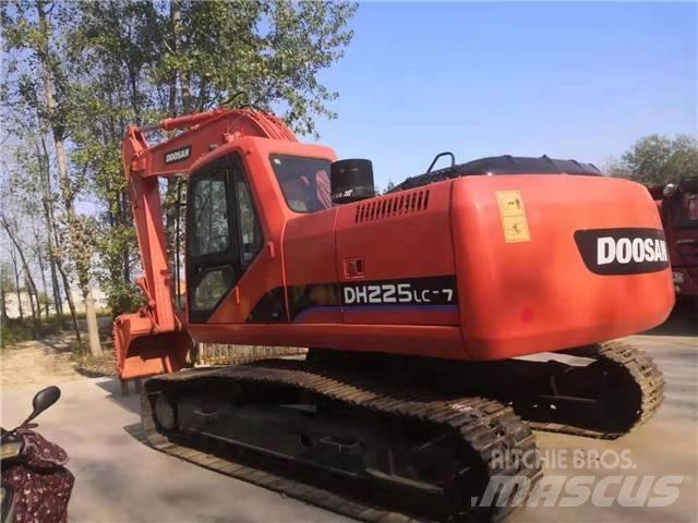 Doosan DH225 Beltegraver