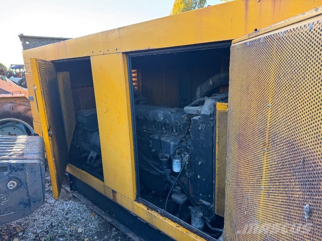  Gerador FEM Diesel Generatorer