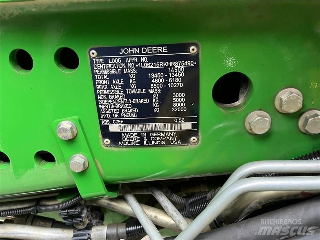 John Deere 6215R Traktorer