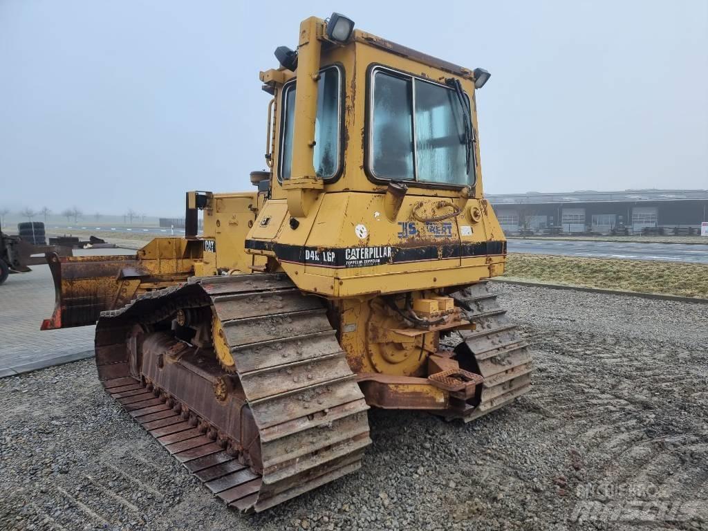 CAT D 4 H Dozere Beltegående