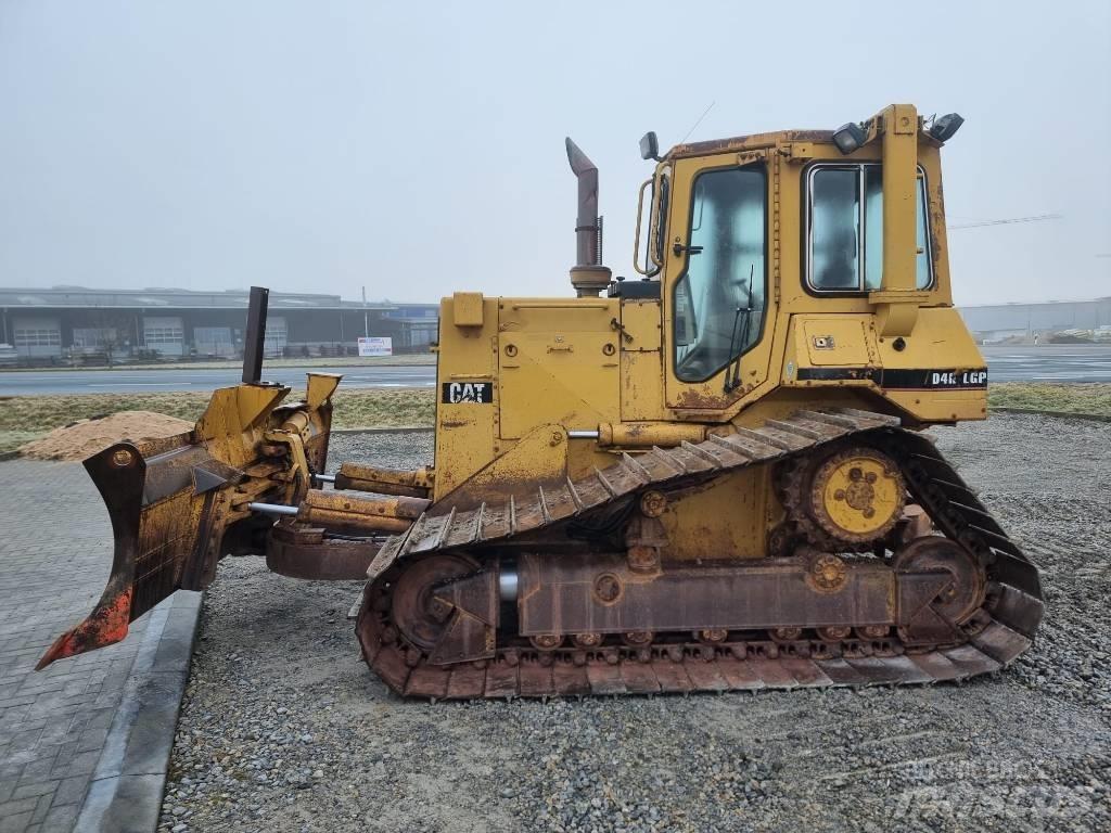 CAT D 4 H Dozere Beltegående