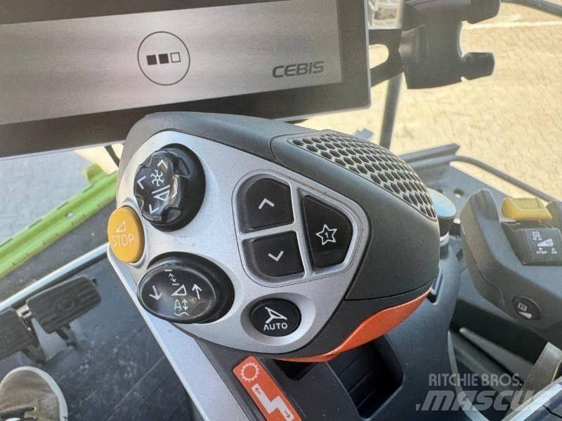 CLAAS LEXION 8600 Skurtreskere