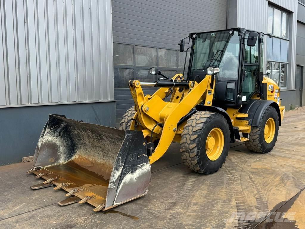 CAT 908M Hjullastere