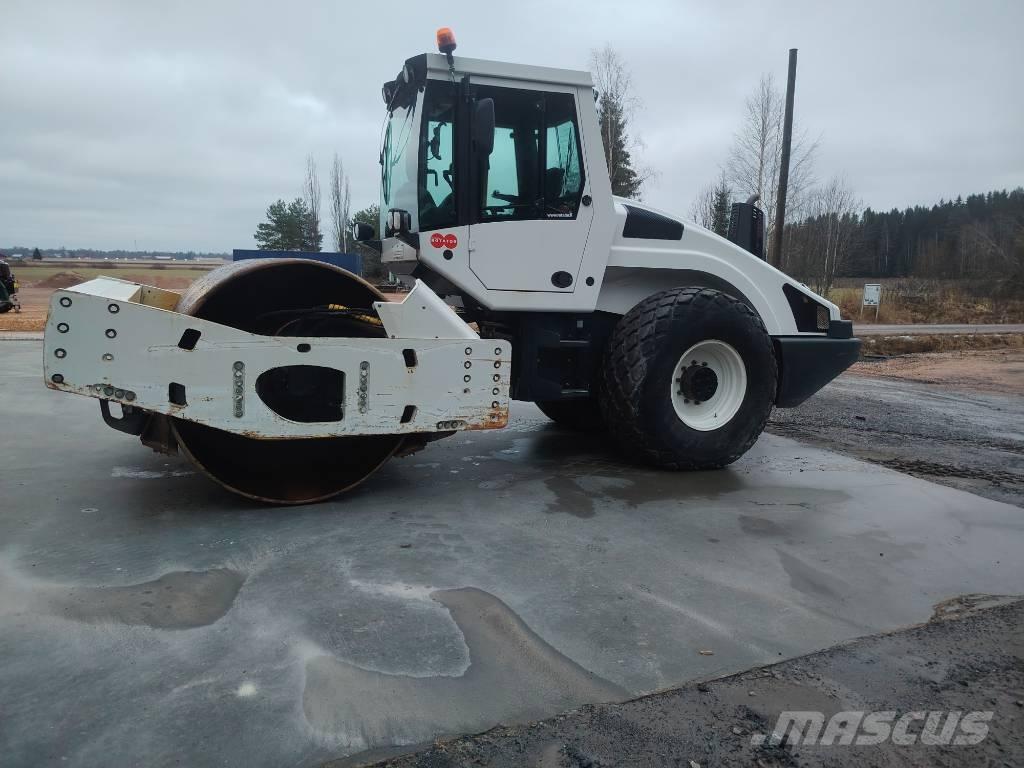 Bomag BW 216 D-4i Valsetog