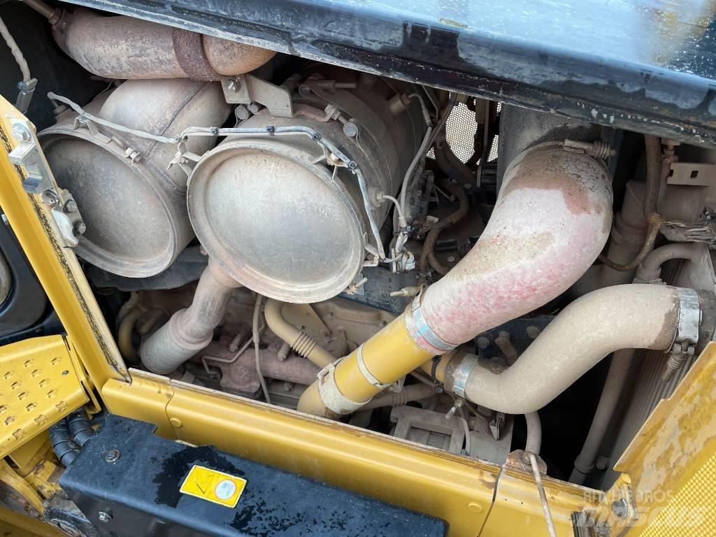 CAT D 5 Dozere Beltegående