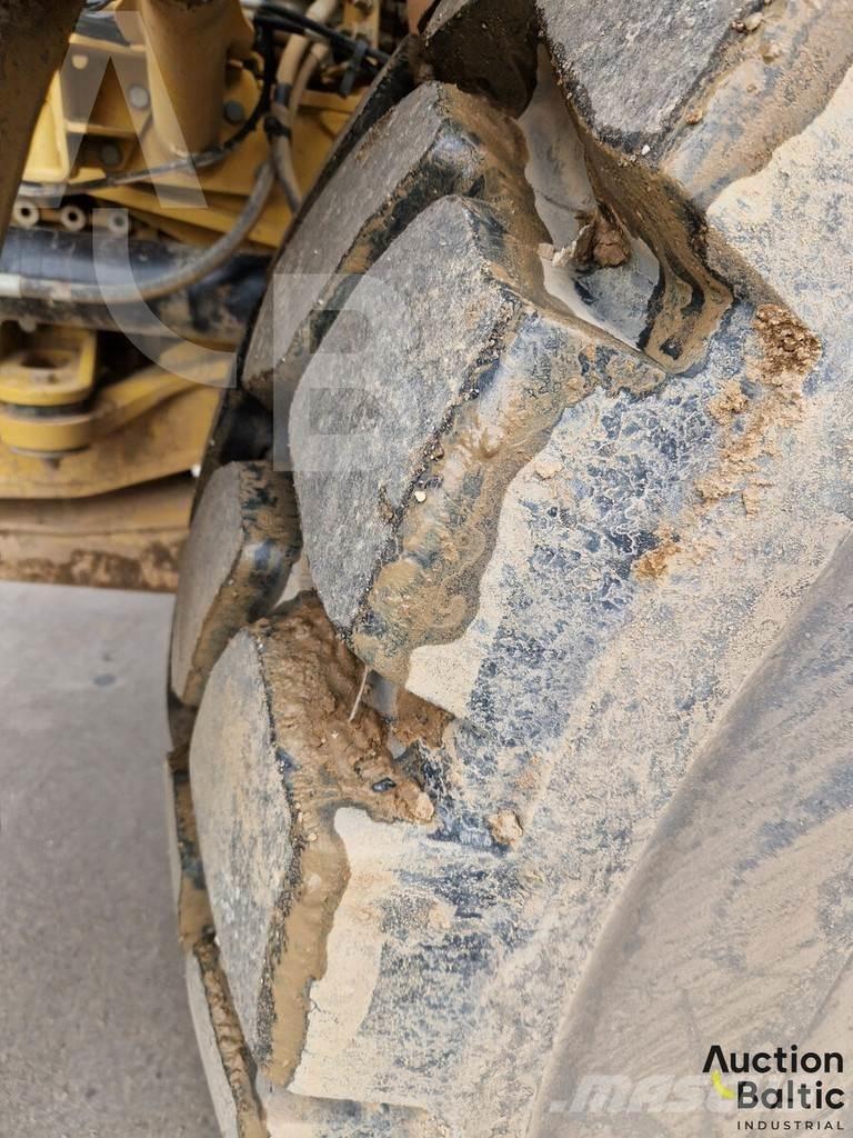 CAT 735C Rammestyrte Dumpere