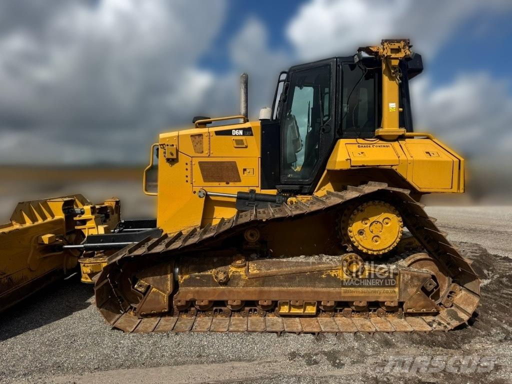 CAT D 6 N LGP Dozere Beltegående