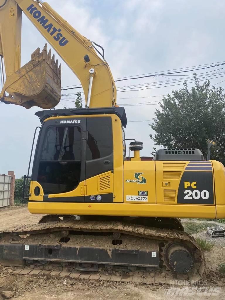 Komatsu pc200-8 Beltegraver
