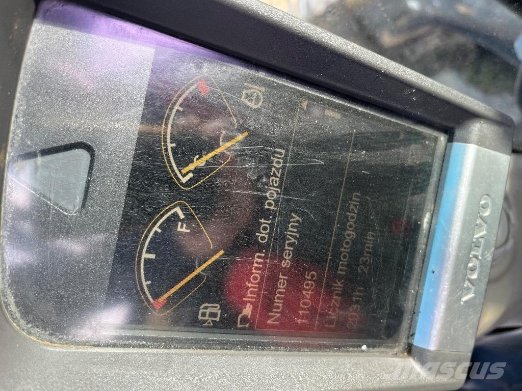 Volvo EC 240 C L Beltegraver