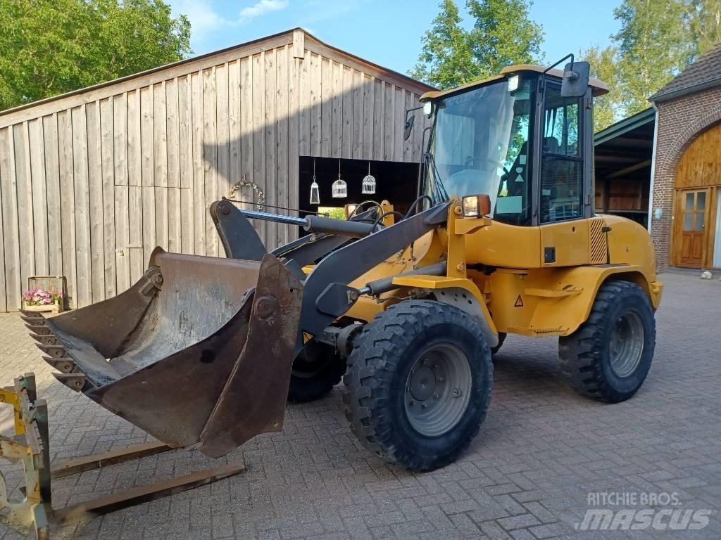 Volvo L 30 B Hjullastere