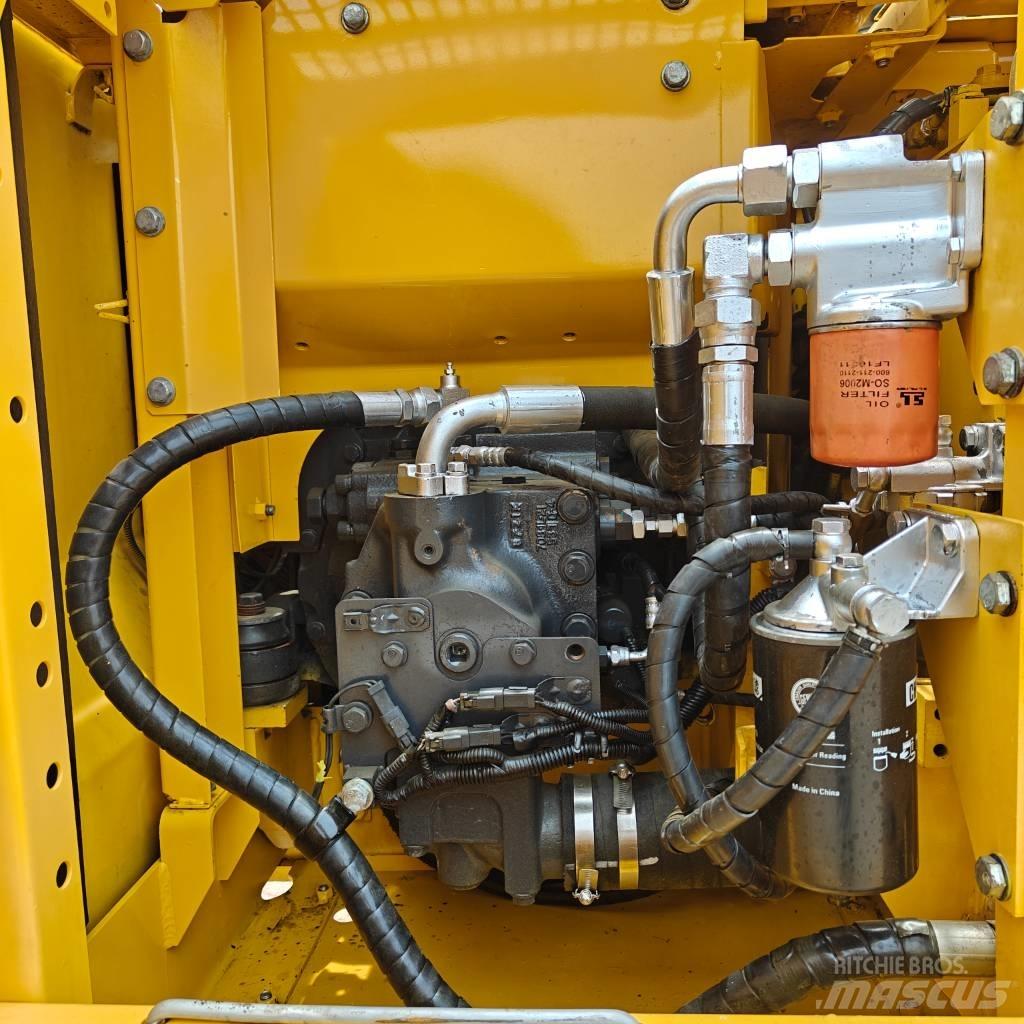 Komatsu 130-7 Beltegraver