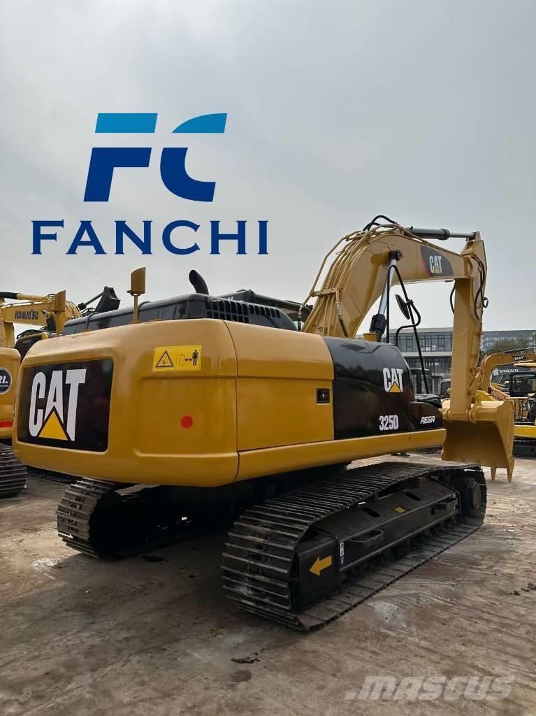 CAT 325 D Beltegraver