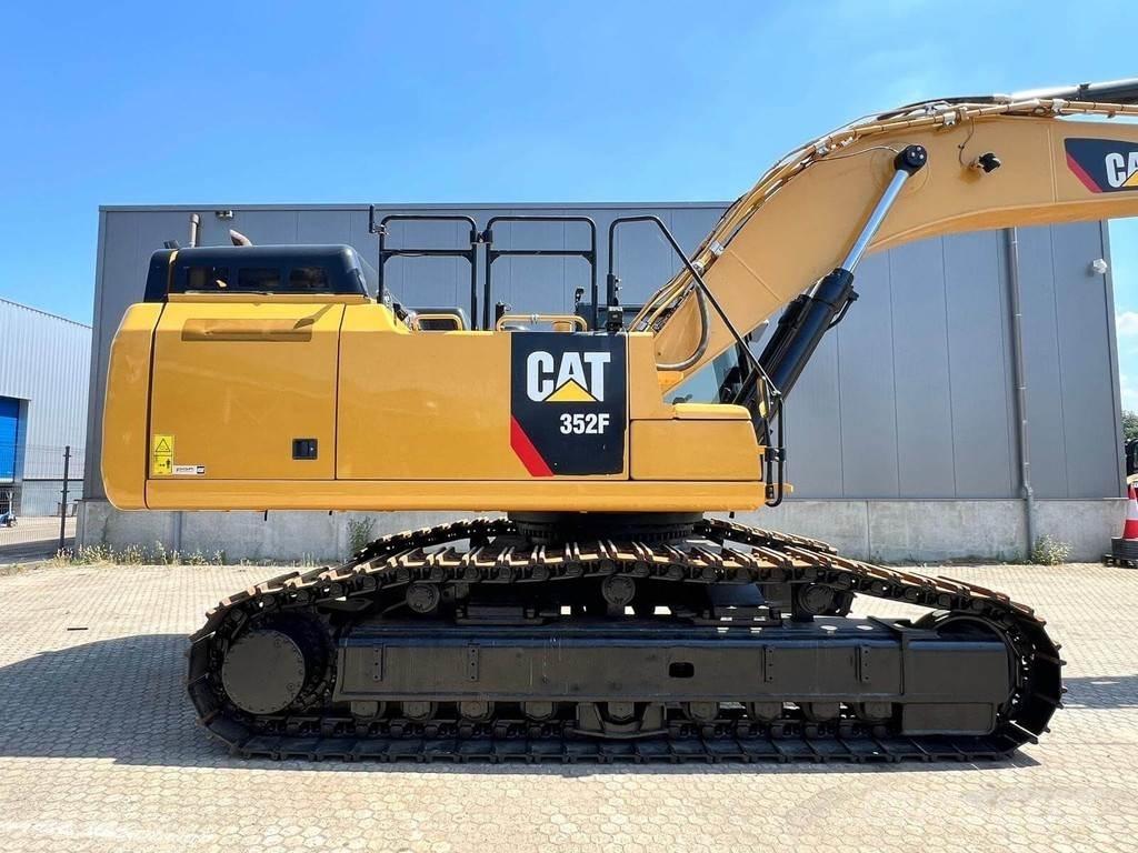 CAT 352F Beltegraver