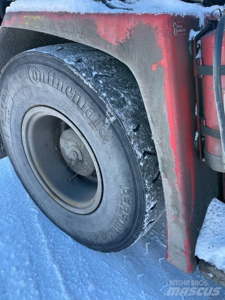 Kalmar DCE 160-12 Diesel Trucker