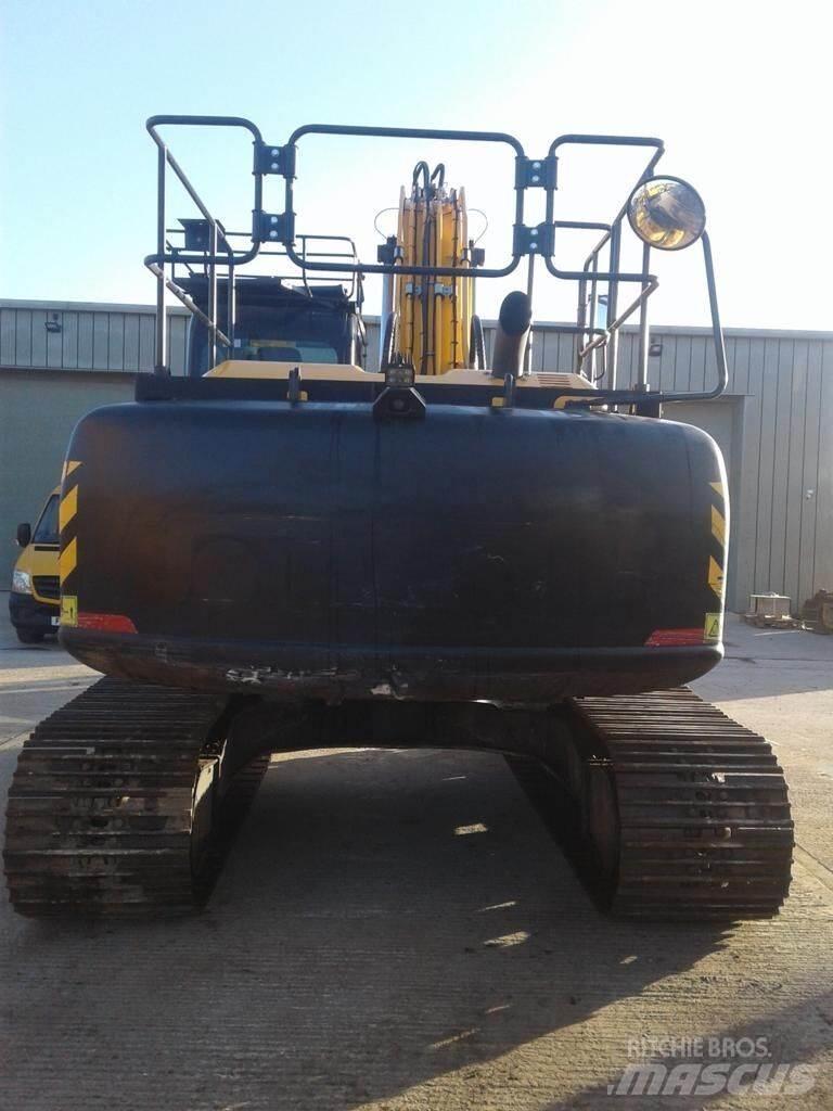 JCB JS220LC Beltegraver