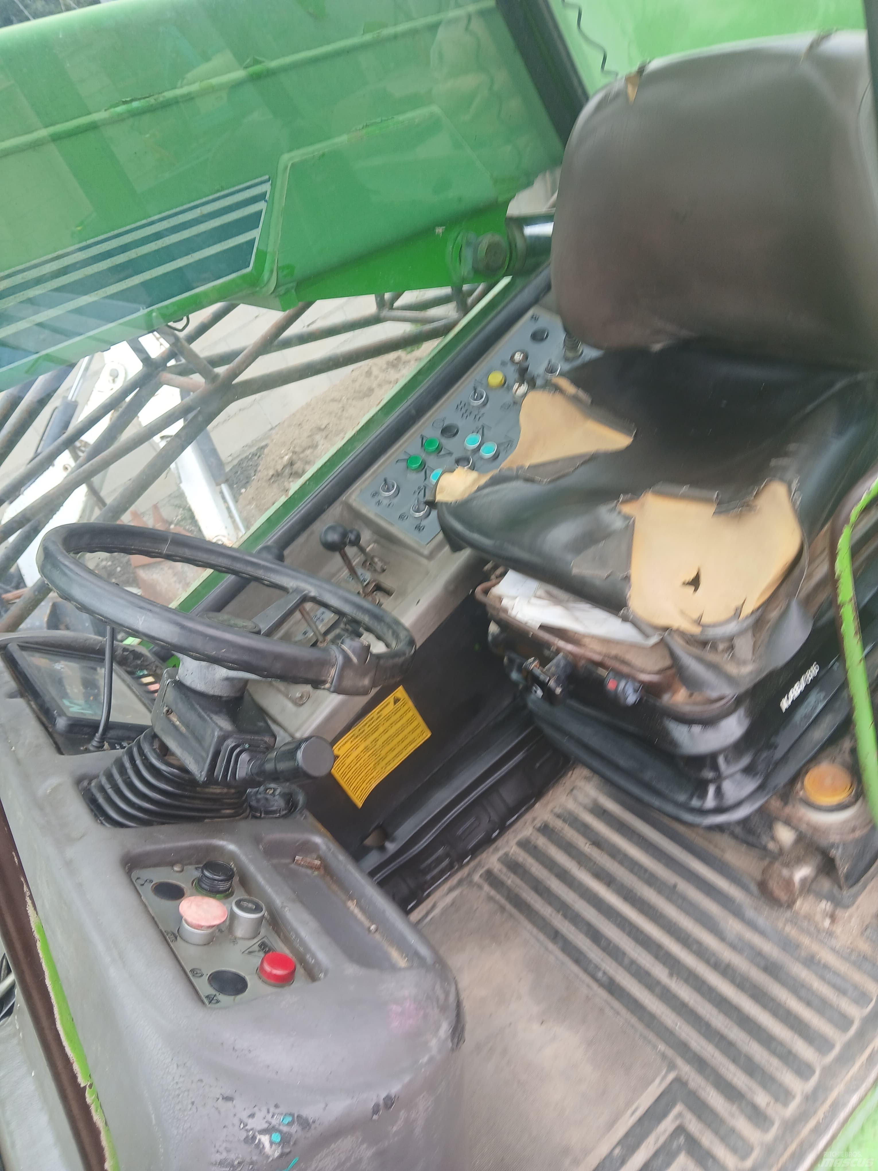 Merlo Roto 30.16 EV Teleskoplastere