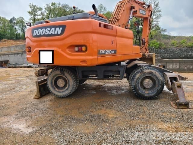 Doosan DX 210 W Hjulgravere