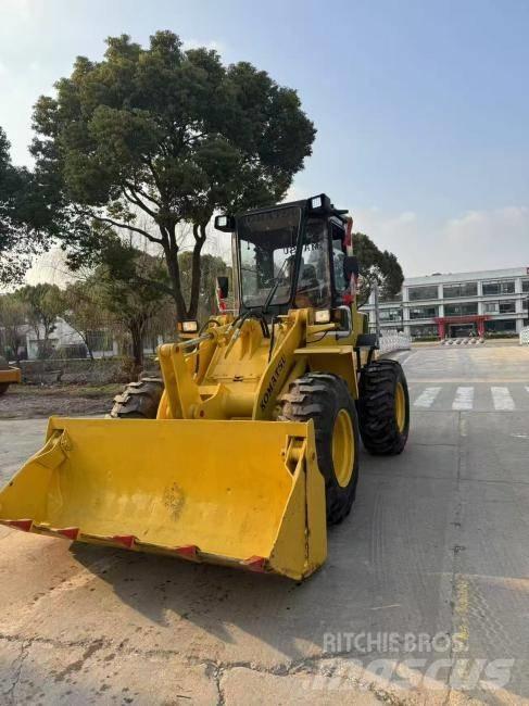 Komatsu WA 100 Hjullastere