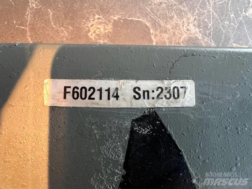 John Deere F602114 Lys - Elektronikk