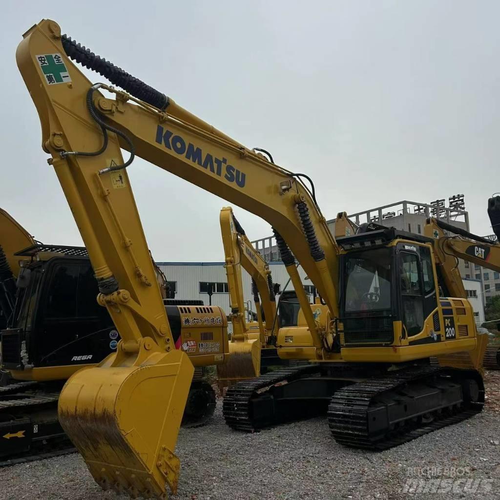 Komatsu 200-8 Beltegraver