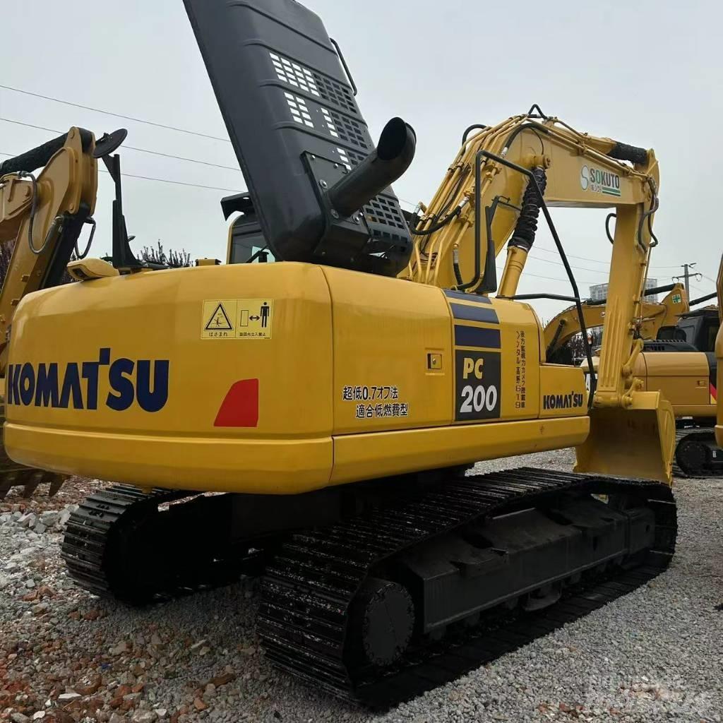 Komatsu 200-8 Beltegraver