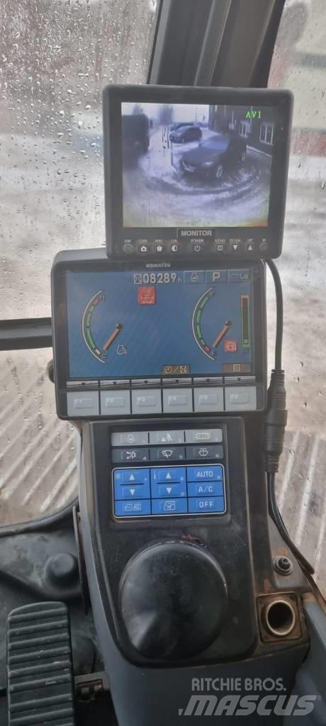 Komatsu PC 240 LC-8 Beltegraver