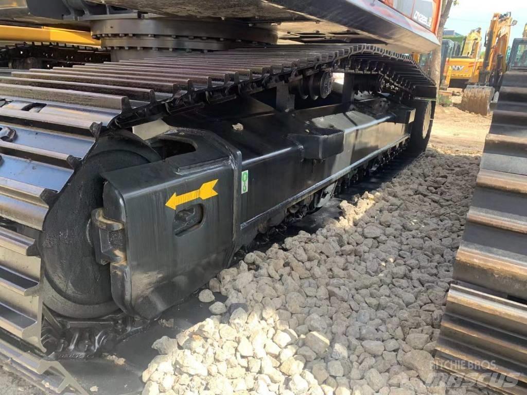 Doosan DX 225 Beltegraver