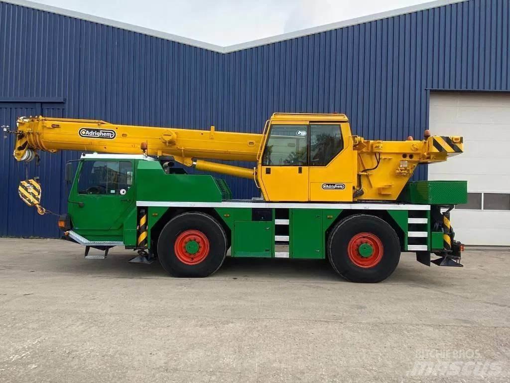Liebherr LTM1030-2 Allterreng kraner