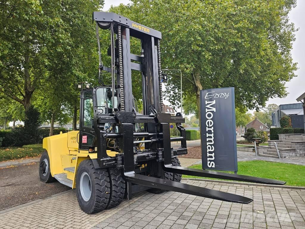 Hyster H16XM12 Diesel Trucker