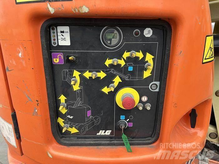 JLG E300AJP Andre personløftere og plattformer