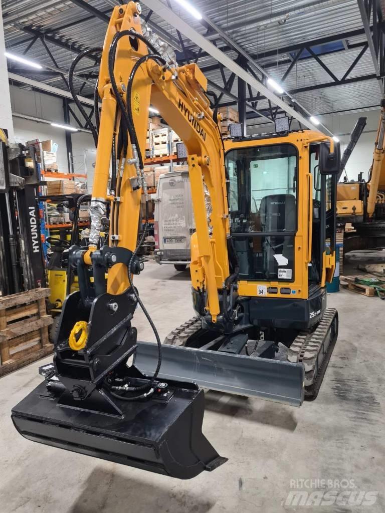 Hyundai R25-9AK Minigravere <7t