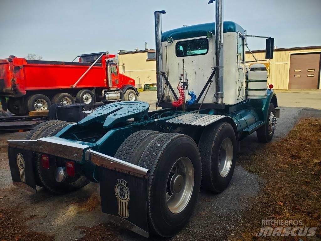 Kenworth 925 Andre lastebiler