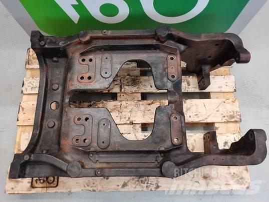McCormick 120 frame Chassis og understell