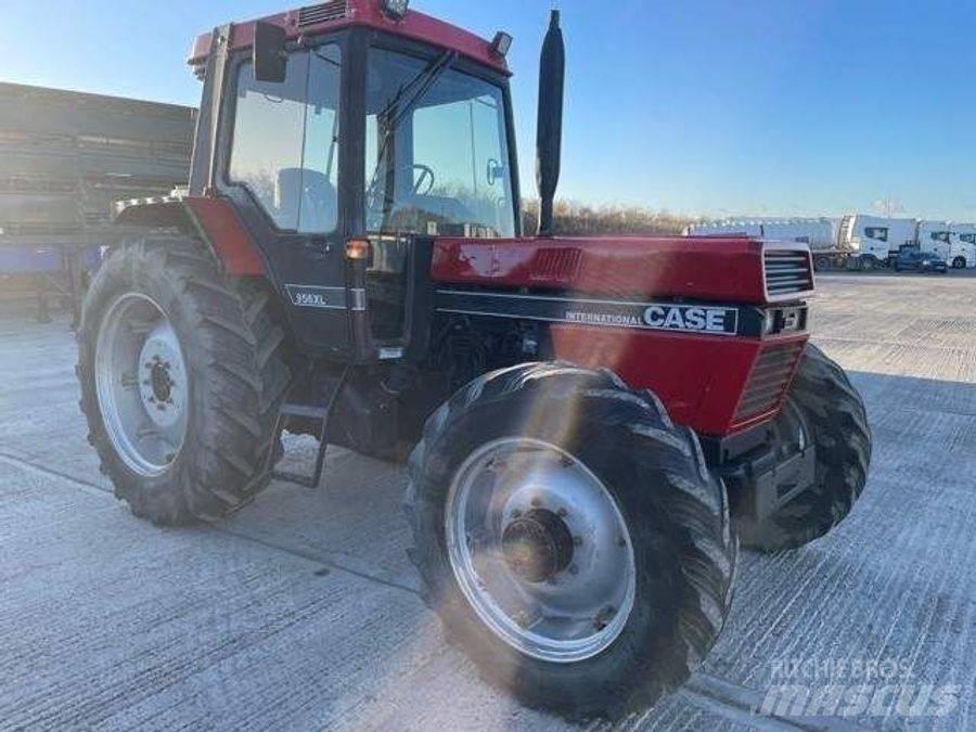 CASE 956XL Traktorer
