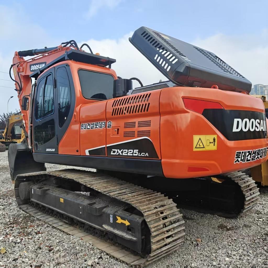 Doosan DX 225 LCA Beltegraver