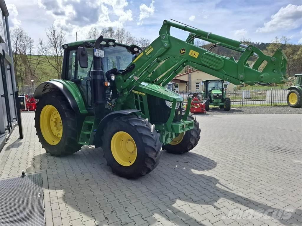 John Deere 6120M Traktorer