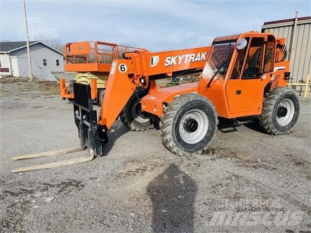 SkyTrak 6042 Teleskoplastere