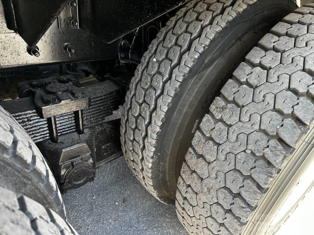 International 7500 Slamsugere