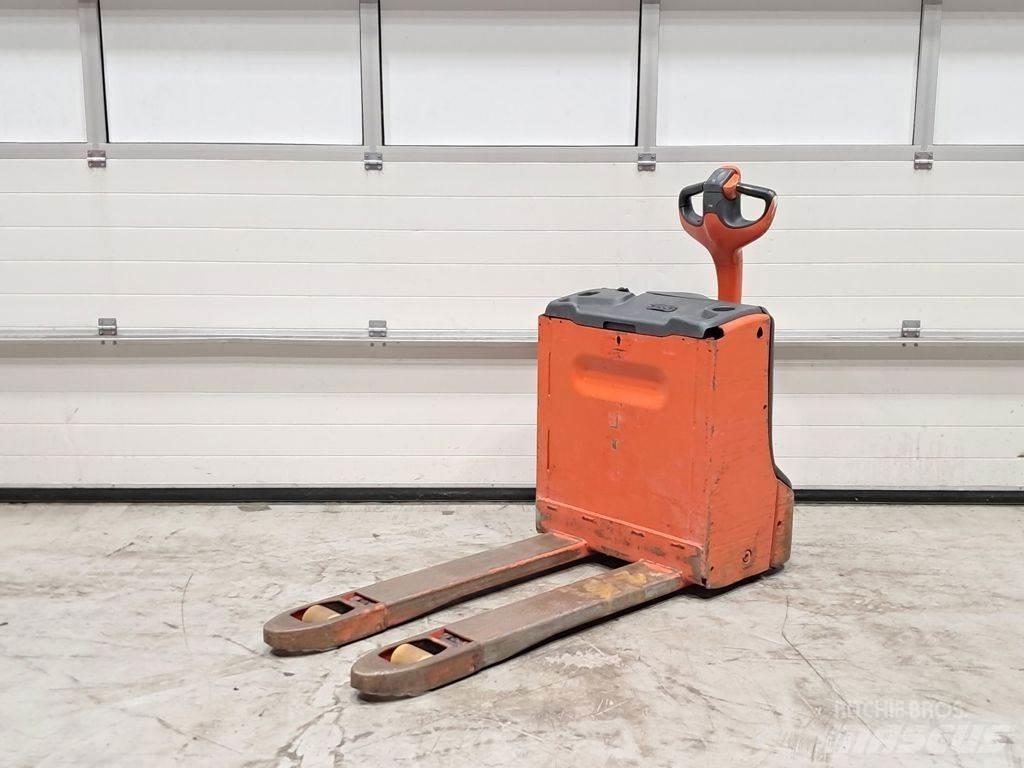 Linde T16 Jekketralle